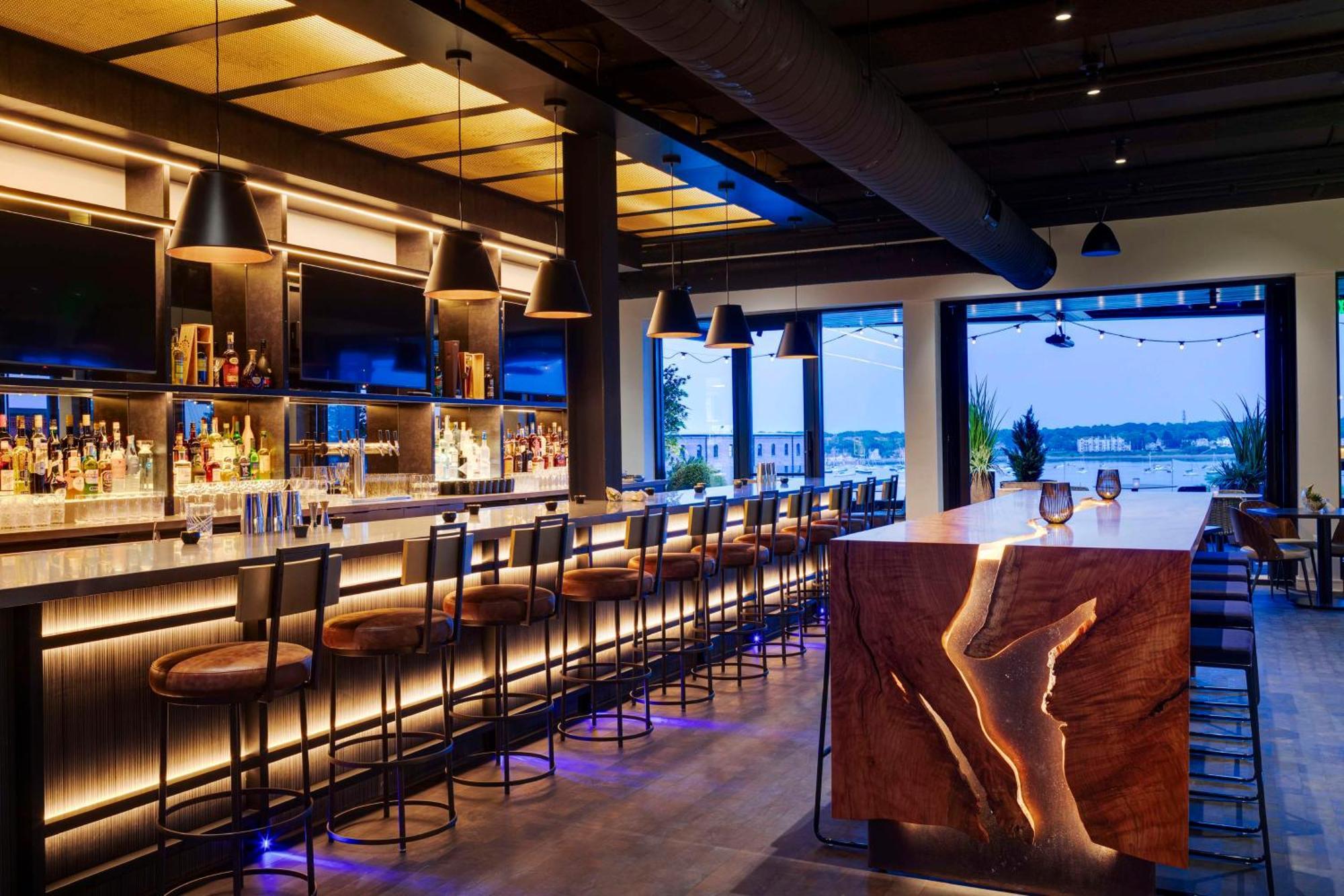 Canopy By Hilton Portland Waterfront Extérieur photo